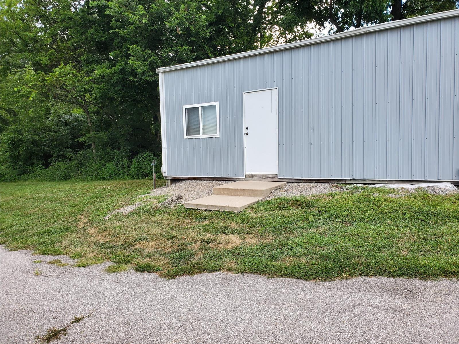 4255 State Rte 150 Chester, IL 62233 - Photo 34 of 42 Gallery Image 34