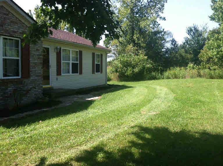 11025 East Fitzpatrick Road Pekin, IN 47165 - Photo 8 of 15
