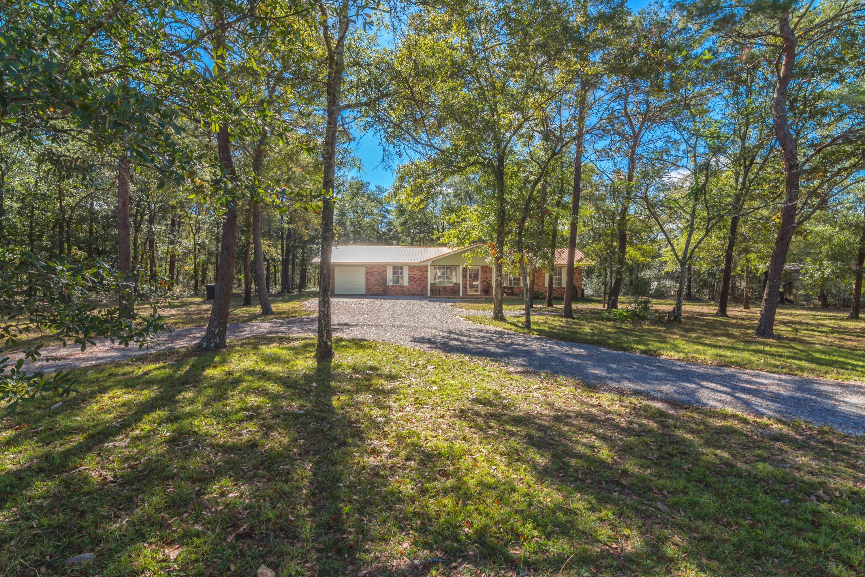103 Vines Road DeFuniak Springs, FL 32435 - Photo 4 of 31 103 Vines Rd Exterior-4