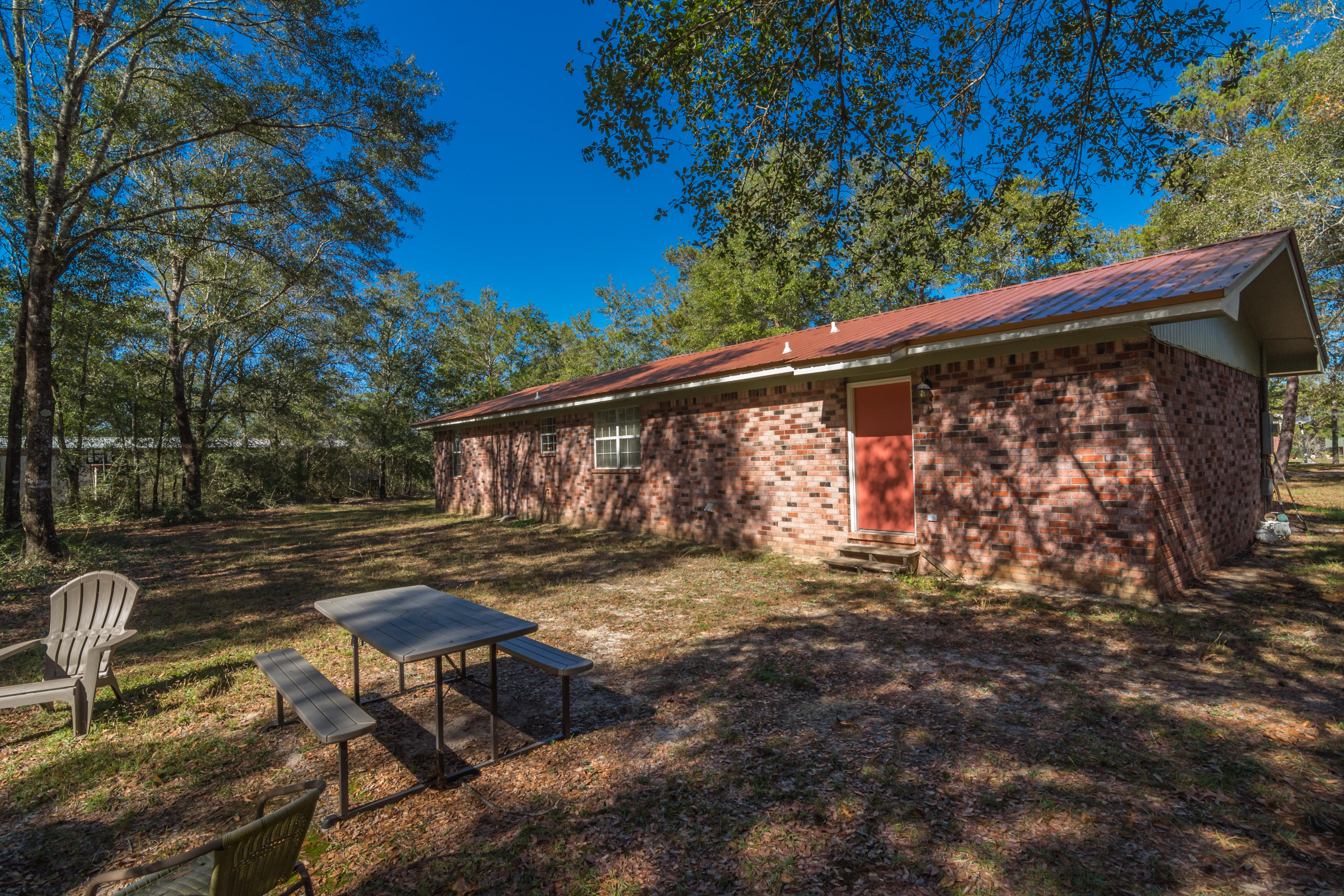 103 Vines Road DeFuniak Springs, FL 32435 - Photo 7 of 31 103 Vines Rd Exterior-7