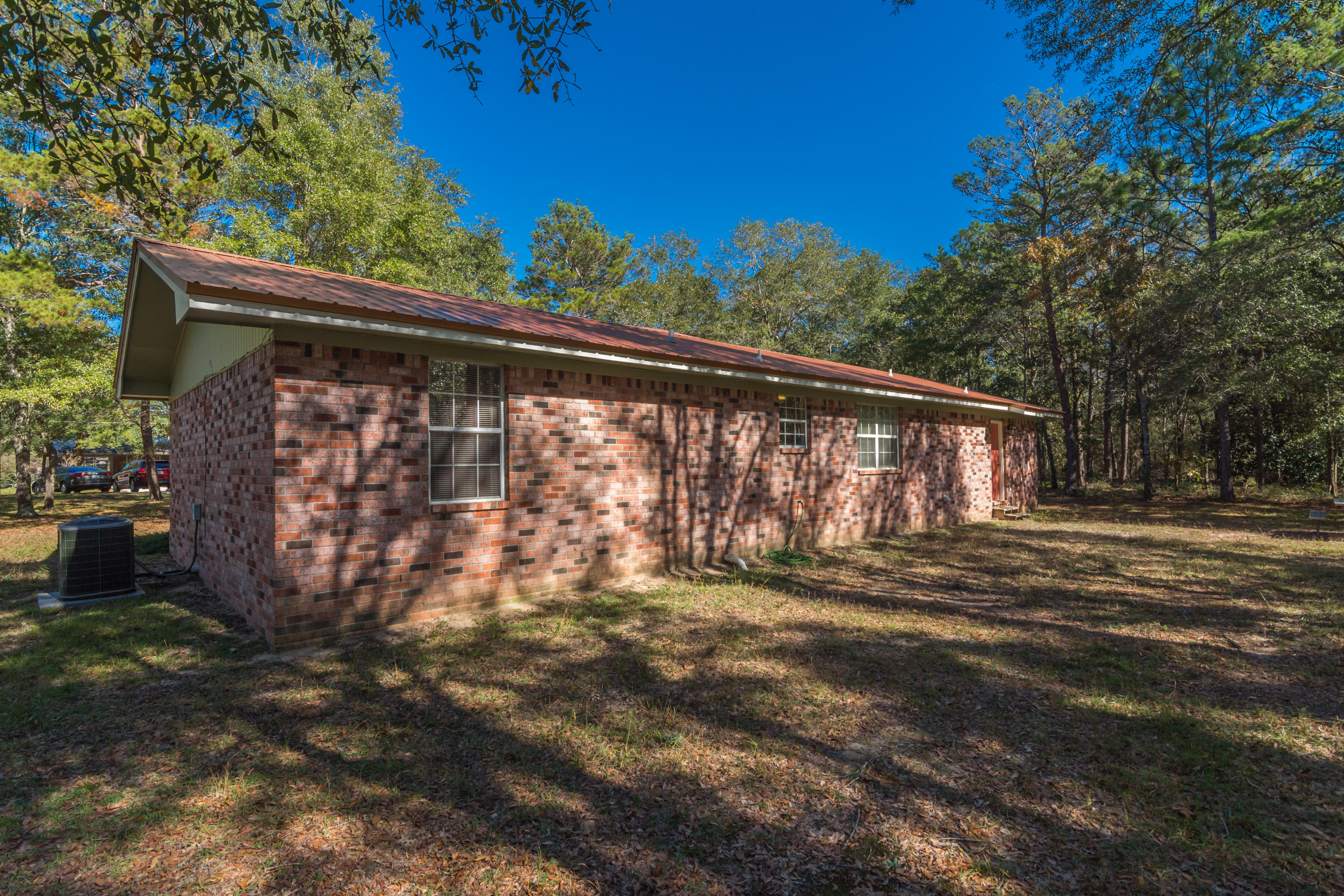 103 Vines Road DeFuniak Springs, FL 32435 - Photo 8 of 31 103 Vines Rd Exterior-8
