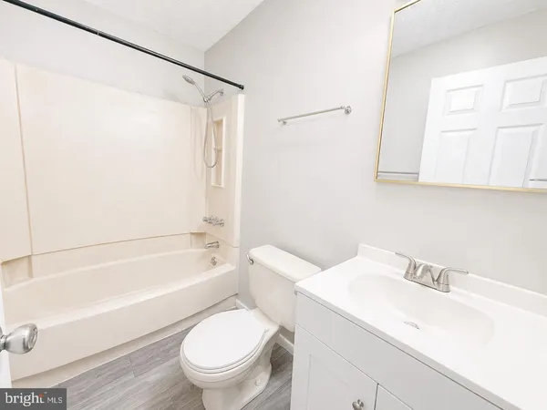 $1,750 | 22026 Gloucester Court, Unit A8, Lexington Park, MD 20653