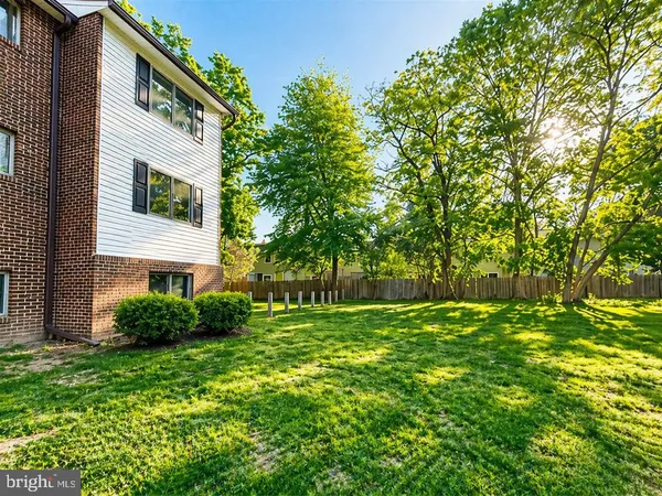 $1,750 | 22026 Gloucester Court, Unit A8, Lexington Park, MD 20653