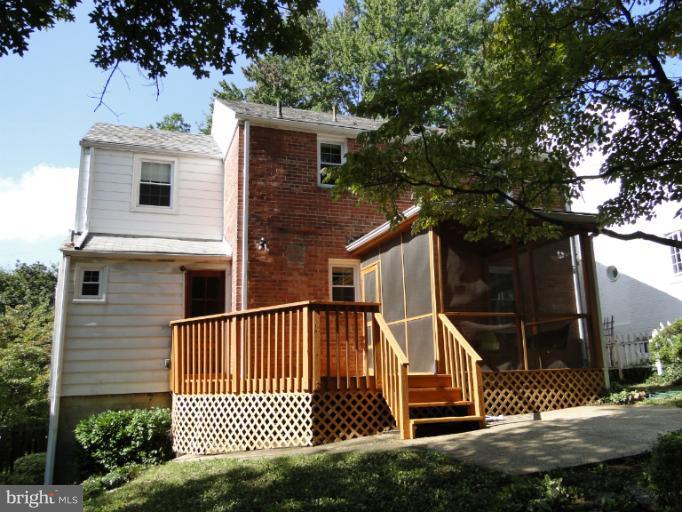 2110 Ross Road Silver Spring, MD 20910 - Photo 4 of 28 Exterior (Rear)