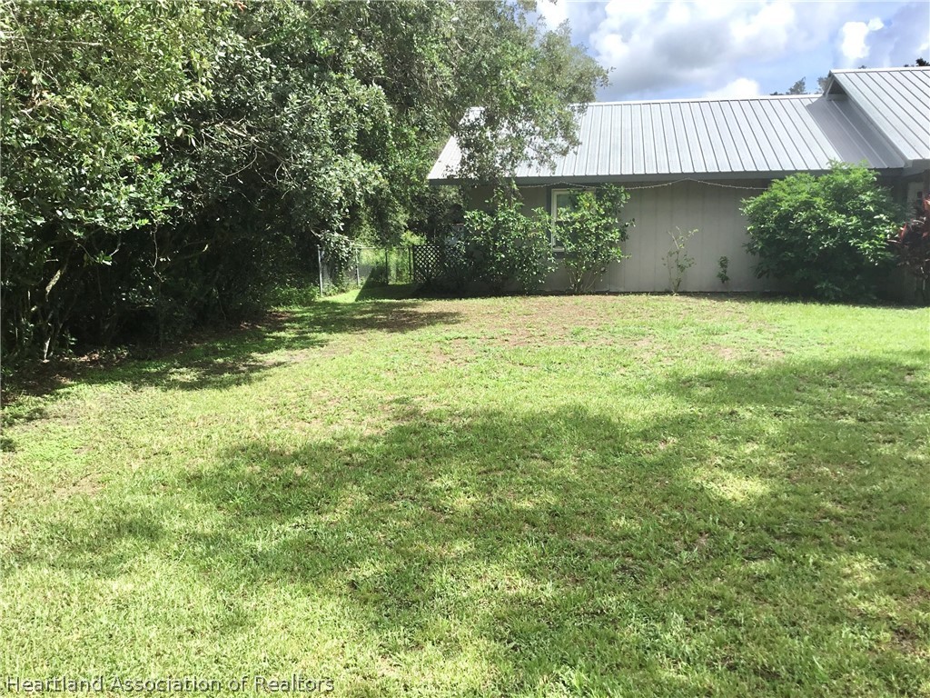 2604 West Kent Road Avon Park, FL 33825 - Photo 12 of 17