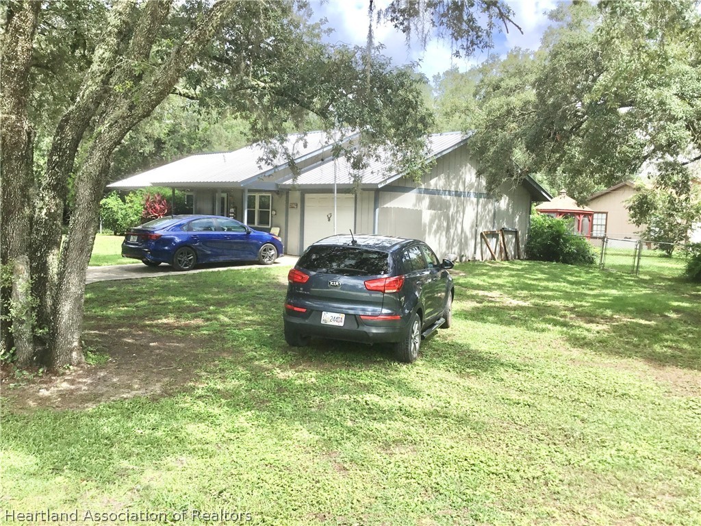 2604 West Kent Road Avon Park, FL 33825 - Photo 13 of 17