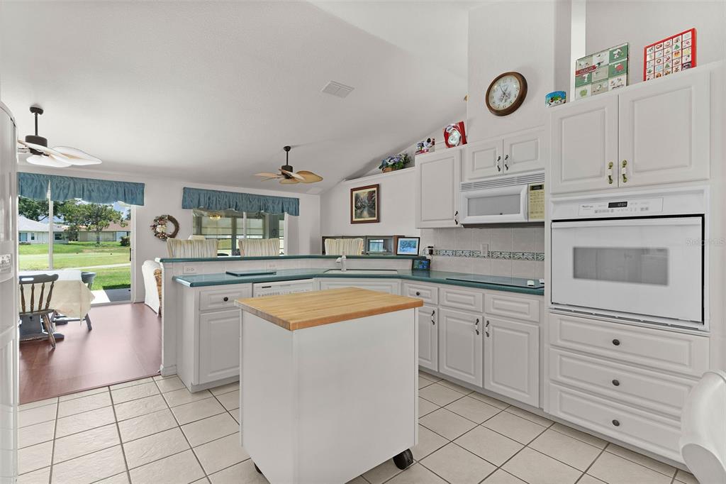 11719 Southeast 176th Place Road Summerfield, FL 34491 - Photo 16 of 64