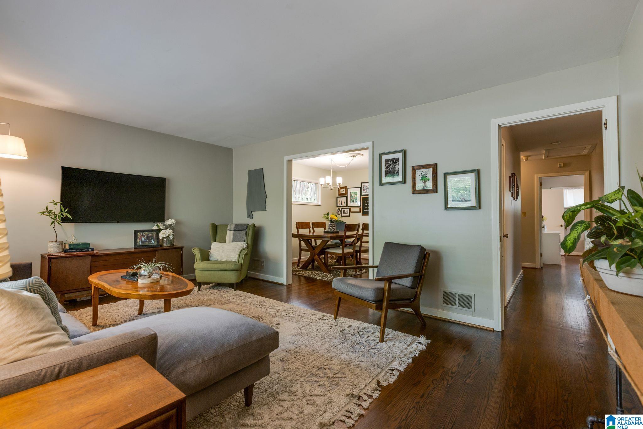 1082 Columbiana Road Birmingham, AL 35209 - Photo 5 of 32