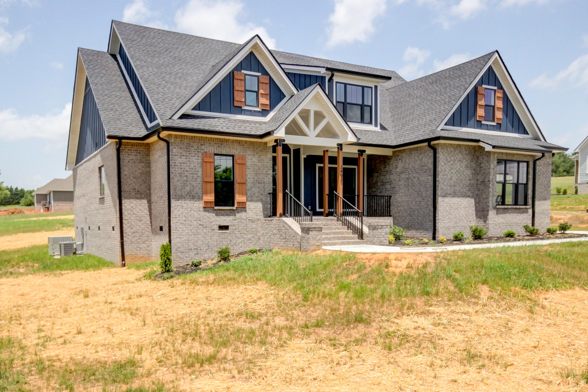 2495 Lock B Road North Clarksville, TN 37043 - Photo 4 of 51 Gallery Image 4