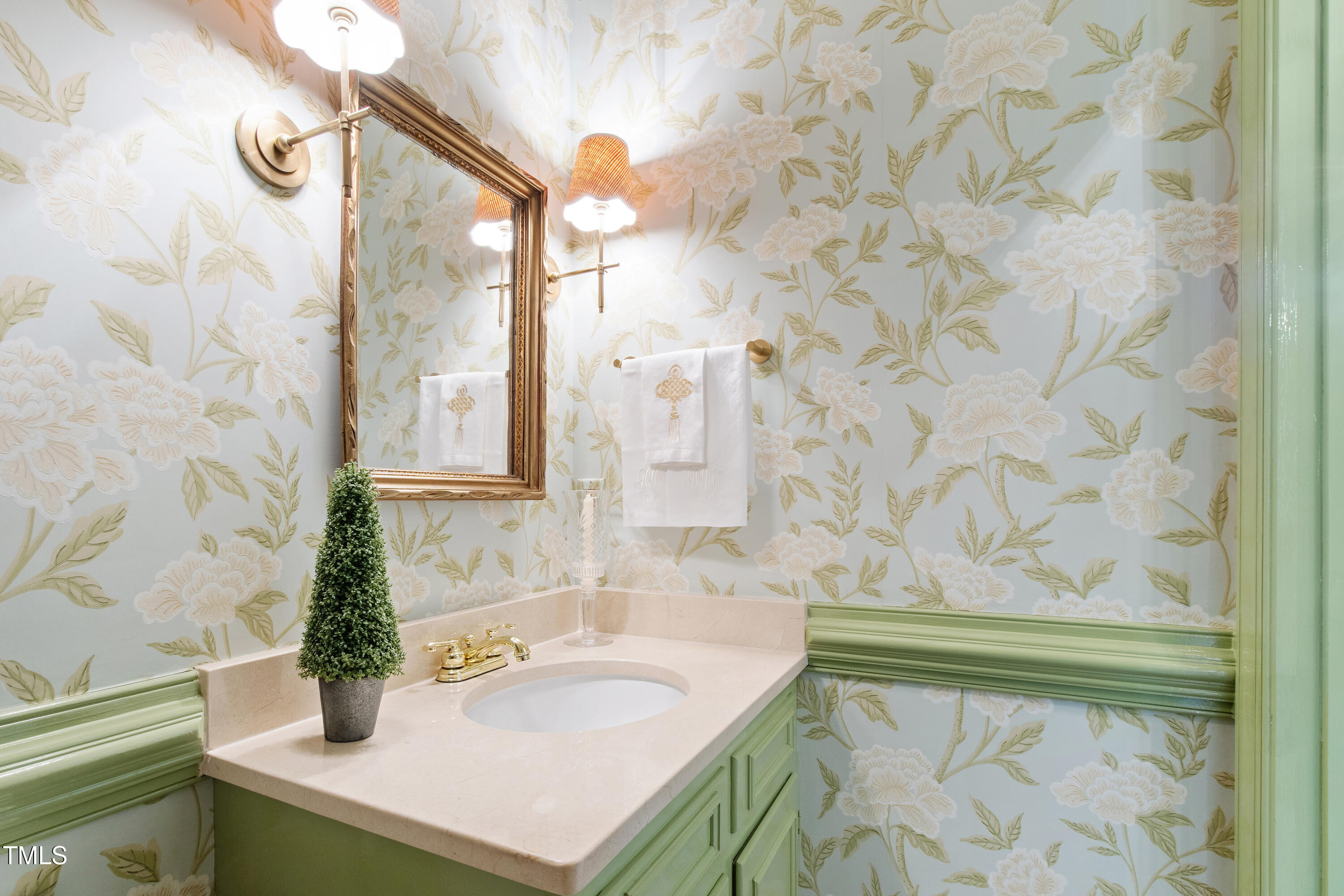 1904 Victoria Road Raleigh, NC 27608 - Photo 24 of 63 Victoria (45)