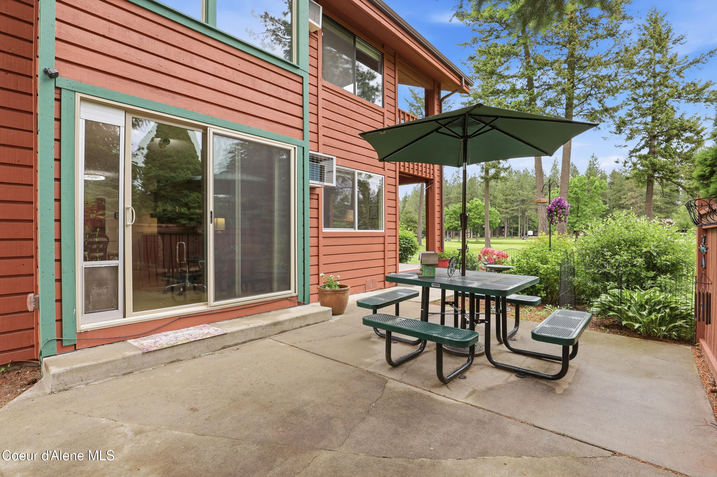 5299 West Green Court, Unit 9 Rathdrum, ID 83858 - Photo 28 of 37 Back Patio