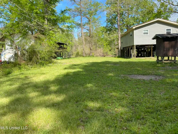 $18,000 | Oak Point Road, Picayune, MS 39466