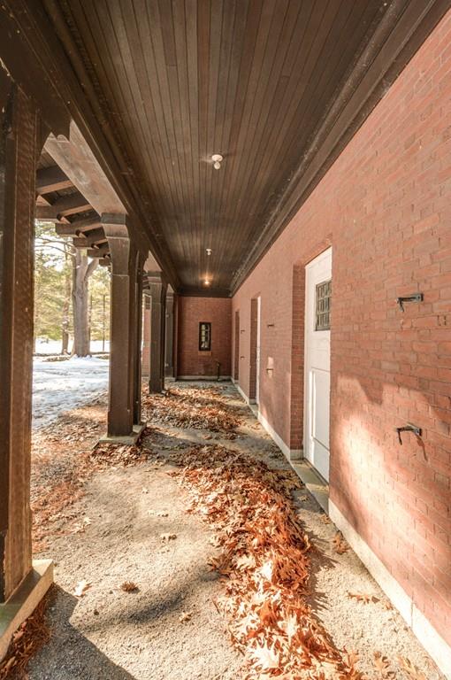 201 Hilltop Road Lancaster, MA 01523 - Photo 3 of 30 Gallery Image 3