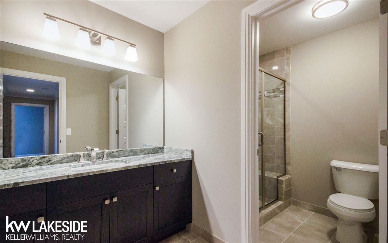 1719 Traceky, Unit 275 Rochester Hills, MI 48306 - Photo 32 of 39