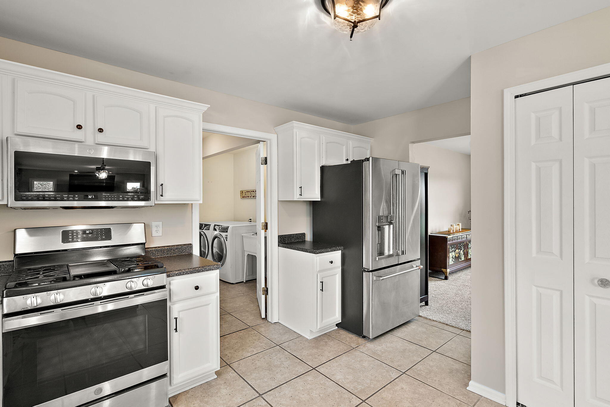 4489 East 101st Avenue Crown Point, IN 46307 - Photo 19 of 46 2048x1365