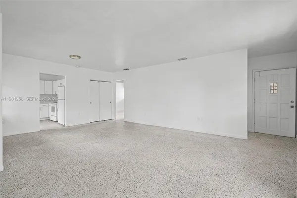 $910,000 | 11330 Peachtree Drive, Miami, FL 33161