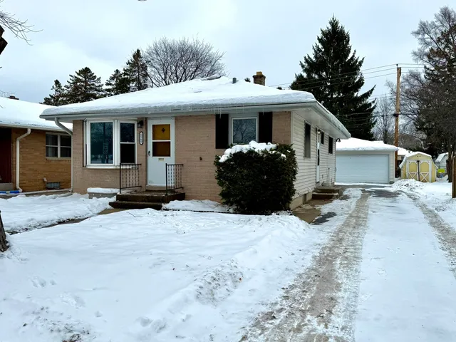 $219,900 | 6560 North 60th Street, Milwaukee, WI 53223