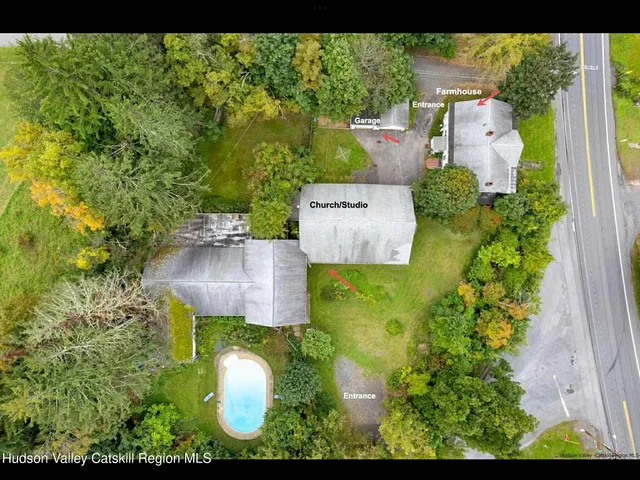 $1,325,000 | 4 Churchland Road, Saugerties, NY 12477