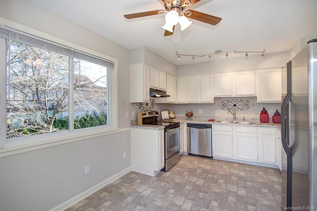 3014 Point Clear Drive, Unit 14 Tega Cay, SC 29708 - Photo 11 of 24 Gallery Image 11