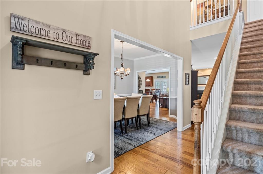 88 Roanoke Road Fletcher, NC 28732 - Photo 6 of 34 a view of a livingroom with furniture and wooden floor