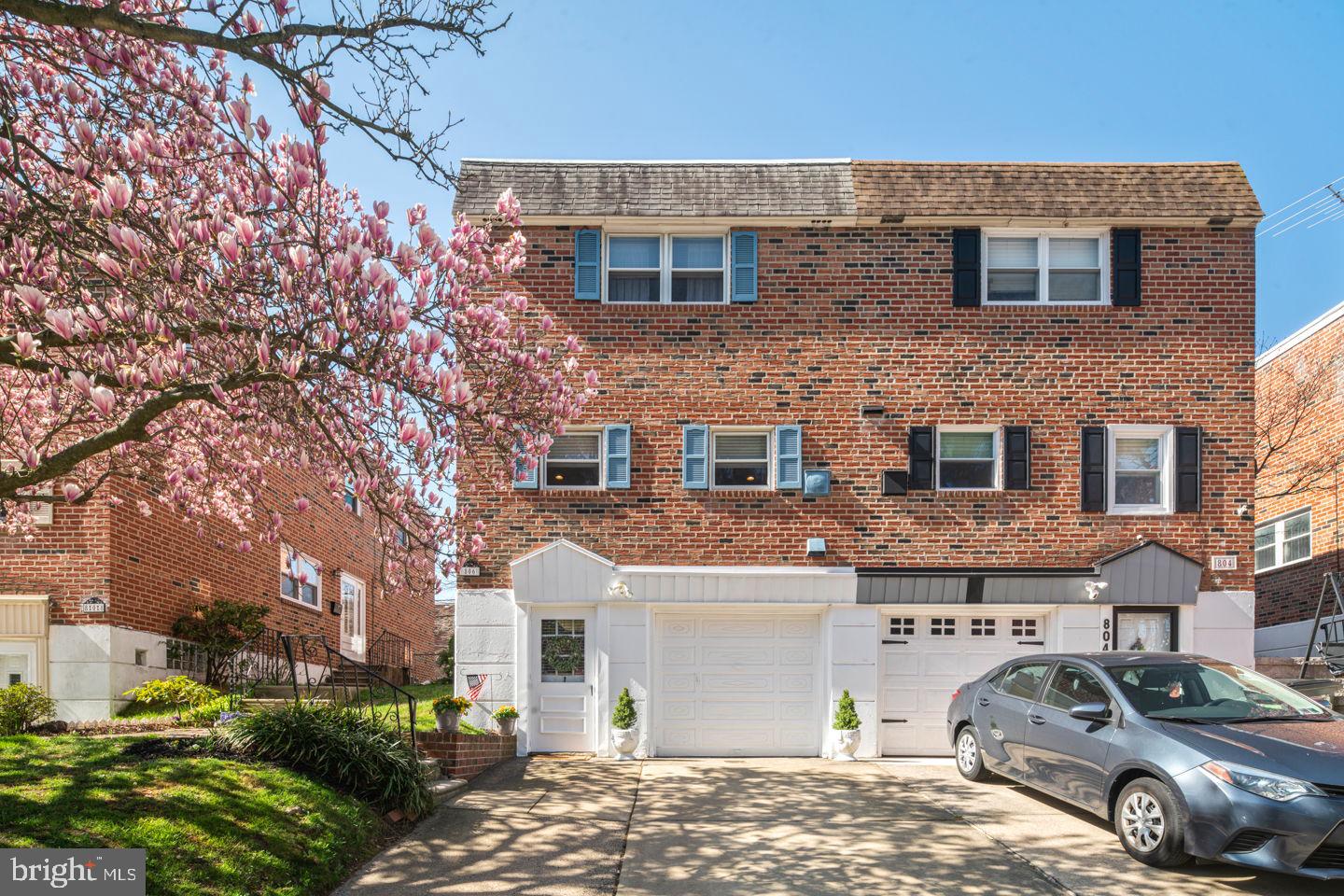 806 Susquehanna Road Philadelphia, PA 19111 - Photo 1 of 35 Gallery Image 1