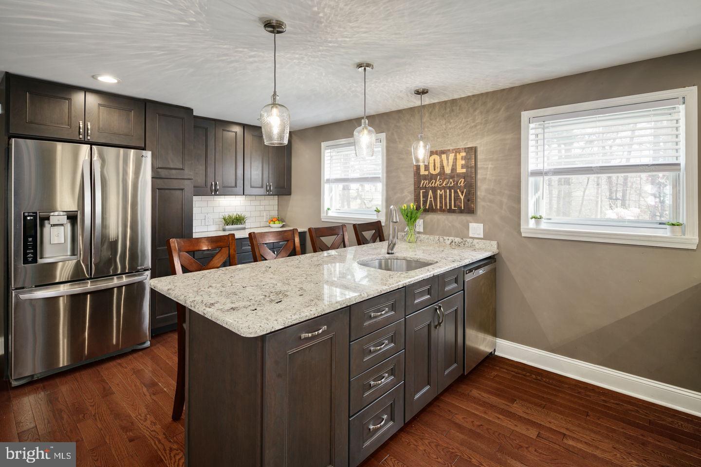 806 Susquehanna Road Philadelphia, PA 19111 - Photo 13 of 35 Gallery Image 13