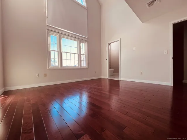 $3,100 | 130 Deer Hill Avenue, Unit 12, Danbury, CT 06810