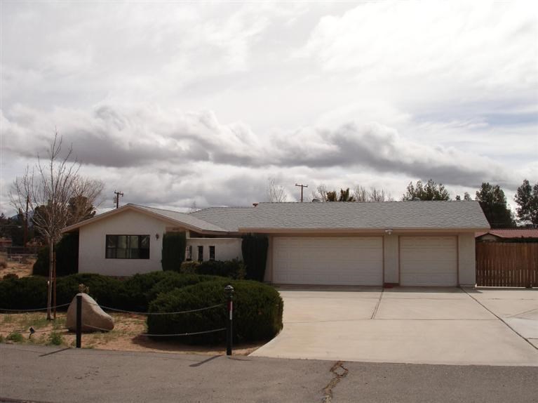 20381 Ottawa Road Apple Valley, CA 92308 - Photo 1 of 1 Gallery Image 1