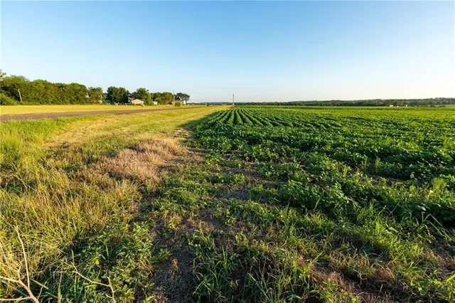 $744,000 | 0 Southeast Texas Road, Garnett, KS 66032