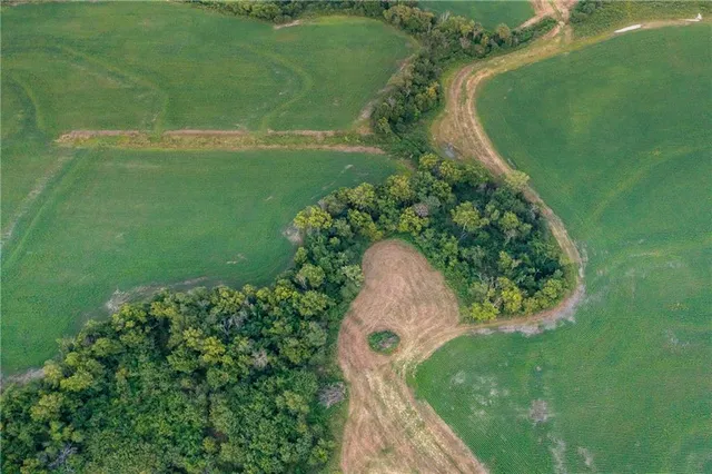 $744,000 | 0 Southeast Texas Road, Garnett, KS 66032