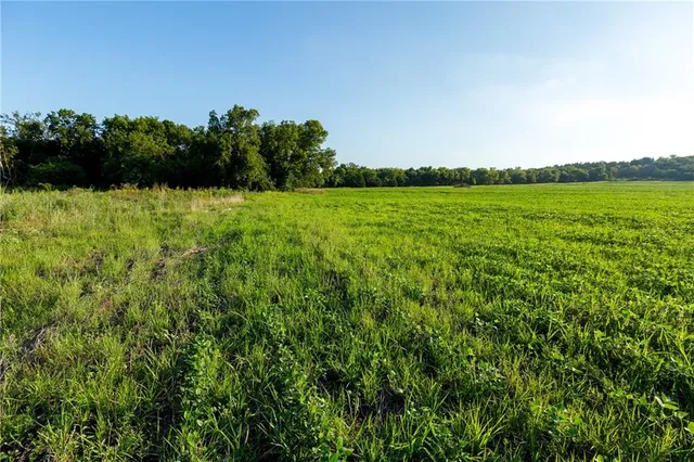 $736,250 | 0 Southeast Texas Road, Garnett, KS 66032