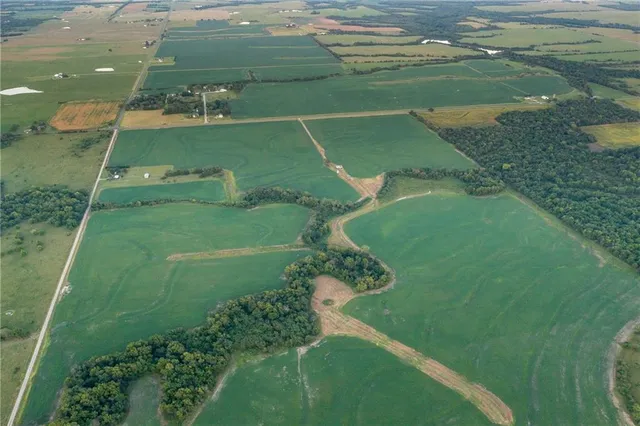 $744,000 | 0 Southeast Texas Road, Garnett, KS 66032