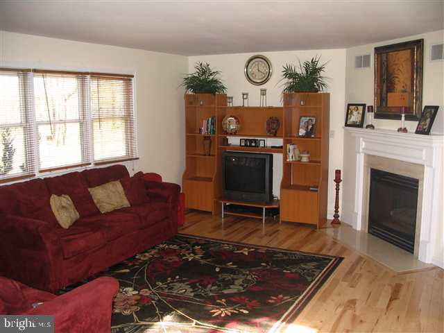 6420 Churchill Road Harrisburg, PA 17111 - Photo 2 of 25 Gallery Image 2