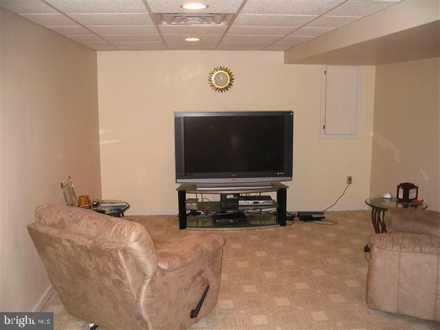 6420 Churchill Road Harrisburg, PA 17111 - Photo 9 of 25 Gallery Image 9