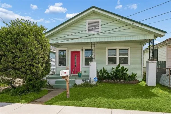 $1,700 | 509 Avenue A, Marrero, LA 70072