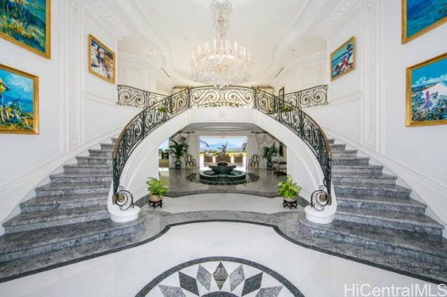 a view of entryway and hall