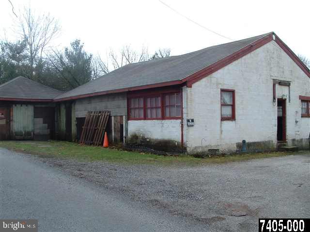 2239 Trolley Road York, PA 17408 - Photo 19 of 21