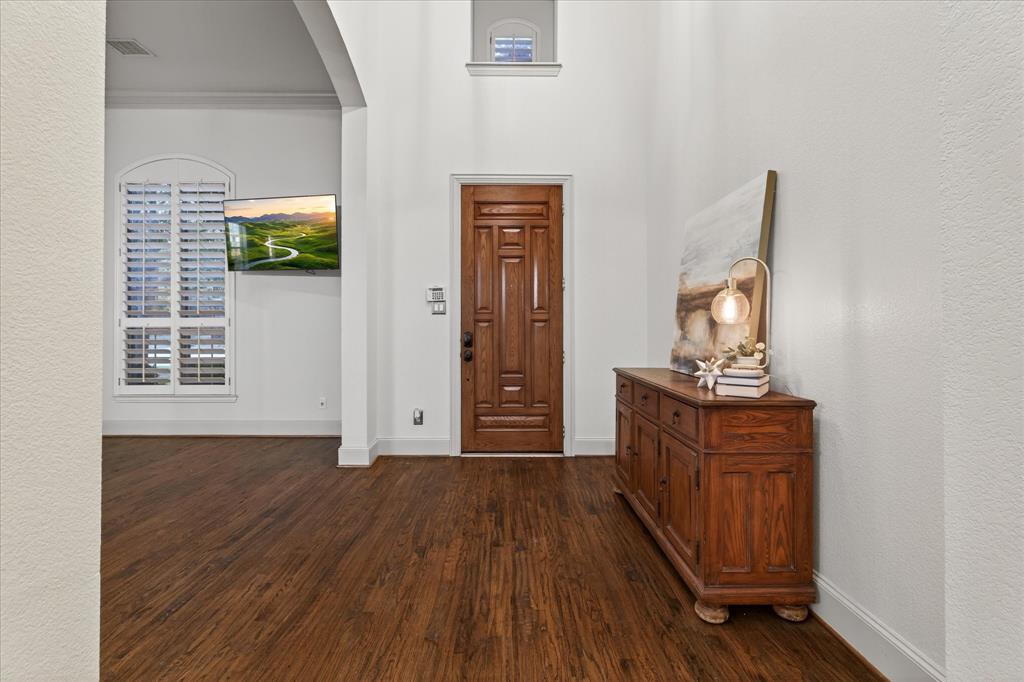 15221 Ridgewood Drive Frisco, TX 75035 - Photo 7 of 40