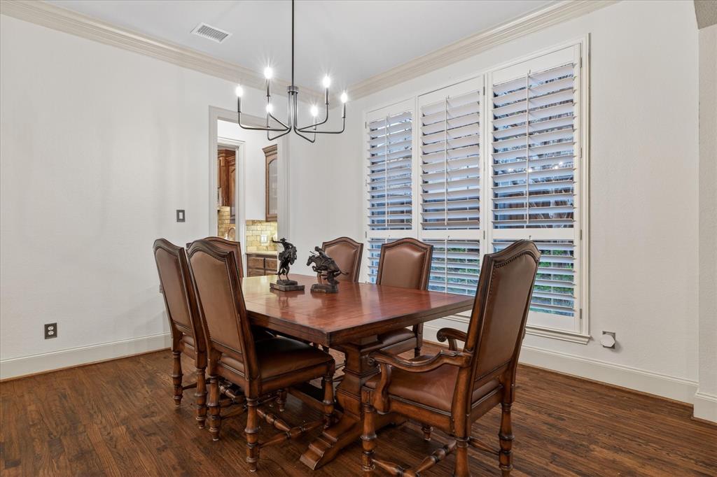 15221 Ridgewood Drive Frisco, TX 75035 - Photo 9 of 40