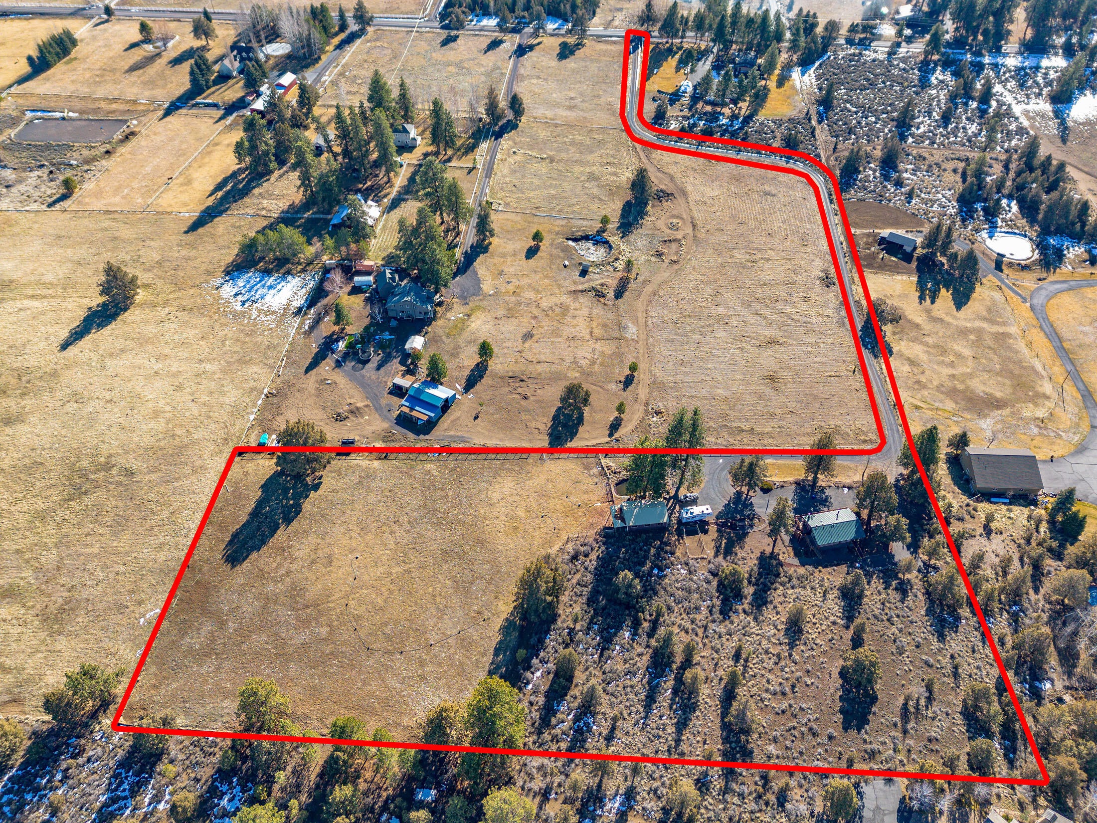60384 Arnold Market Road Bend, OR 97702 - Photo 13 of 93 Looking South, you can view the shape of the lot. The driveway is a part of the deeded lot (not an easement).