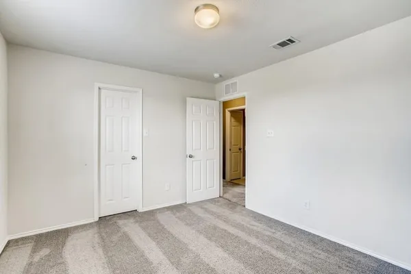 $2,450 | 2009 Avondown Road, Forney, TX 75126