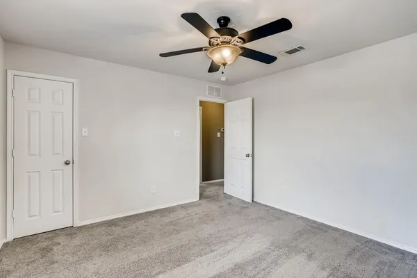 $2,450 | 2009 Avondown Road, Forney, TX 75126