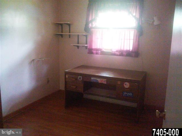 2110 Log Cabin Road York, PA 17408 - Photo 7 of 22