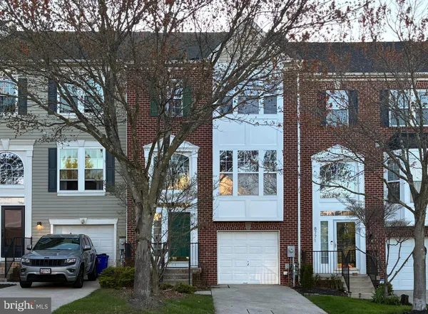 $660,000 | 8769 Stonehouse Drive, Ellicott City, MD 21043