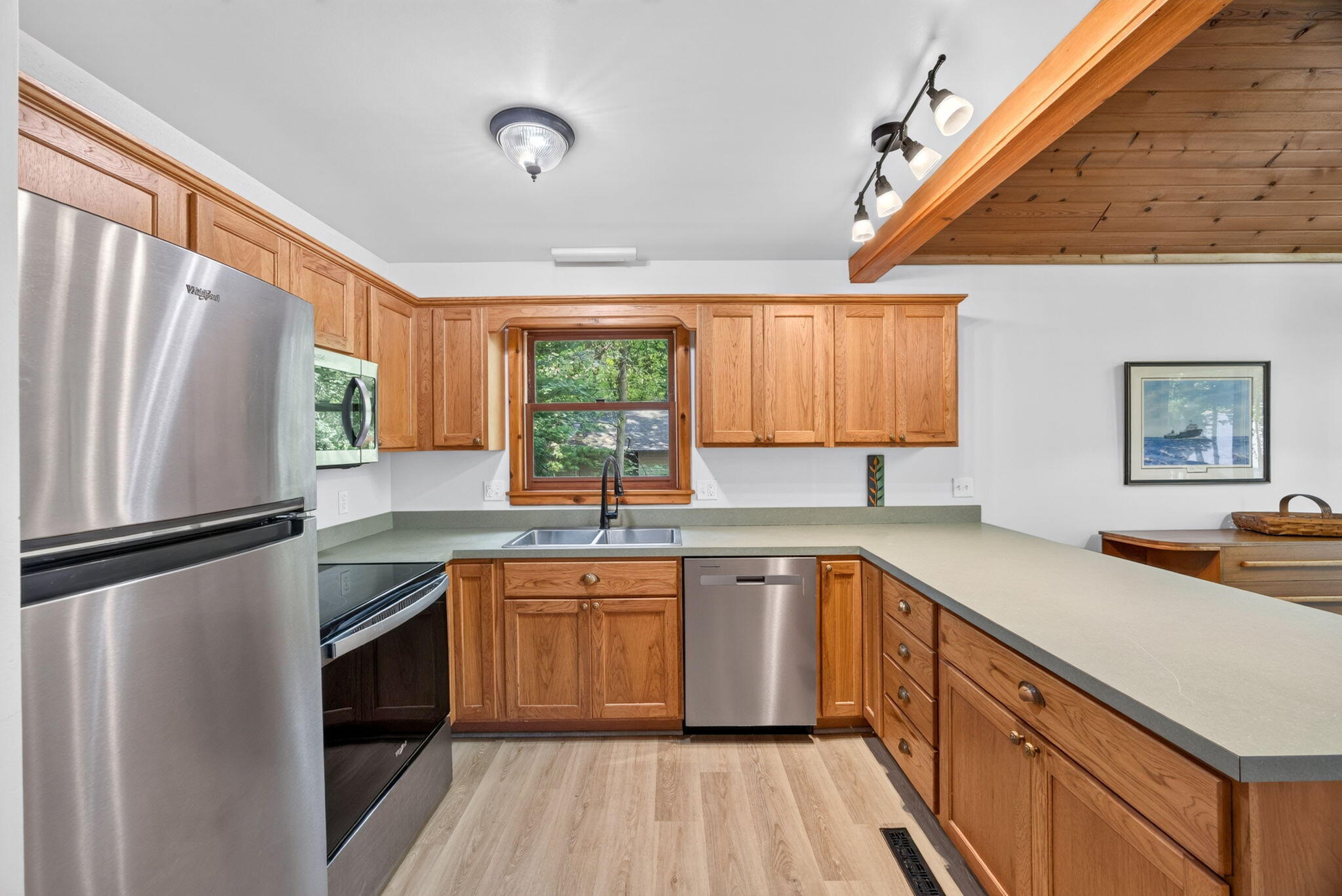 11299 Alpine Road Stanwood, MI 49346 - Photo 15 of 41 26