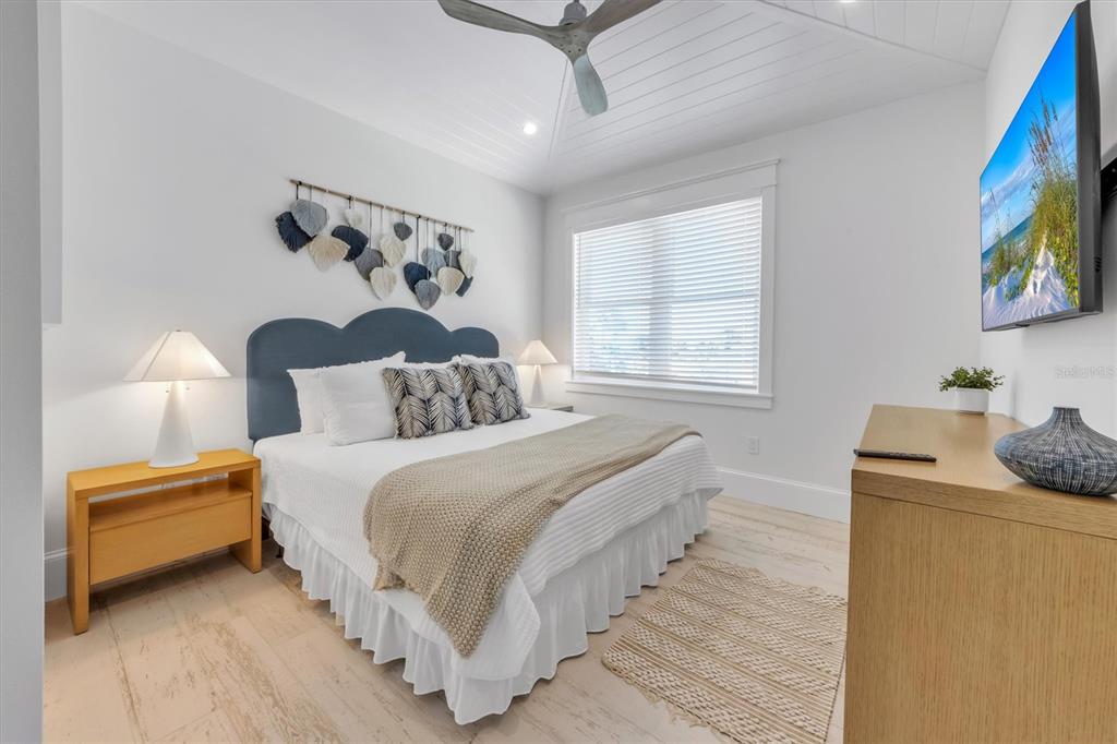 518 Spring Avenue Anna Maria, FL 34216 - Photo 35 of 70