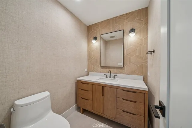 $12,995 | 1700 Candlestick Lane, Newport Beach, CA 92660