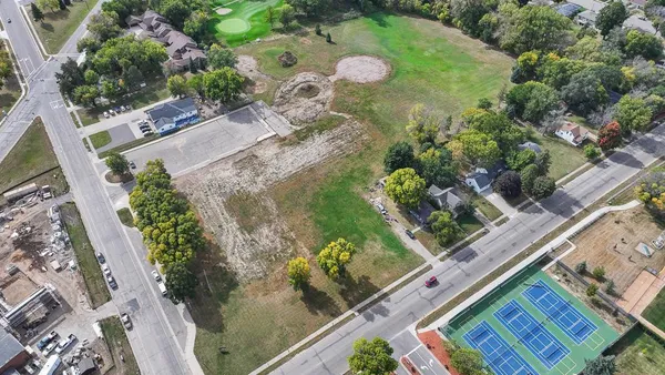 $300,000 | 500 South 4th Street, Marshall, MN 56258