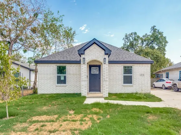 $2,350 | 4220 Hamilton Avenue, Dallas, TX 75210