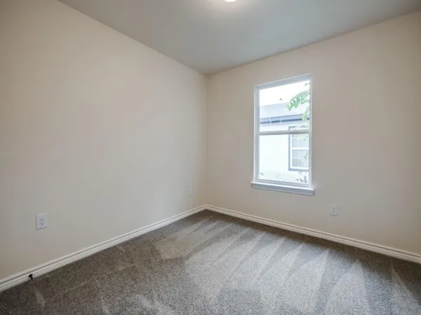 $2,350 | 4220 Hamilton Avenue, Dallas, TX 75210